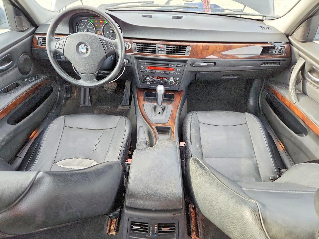 2011 BMW 3 SERIES