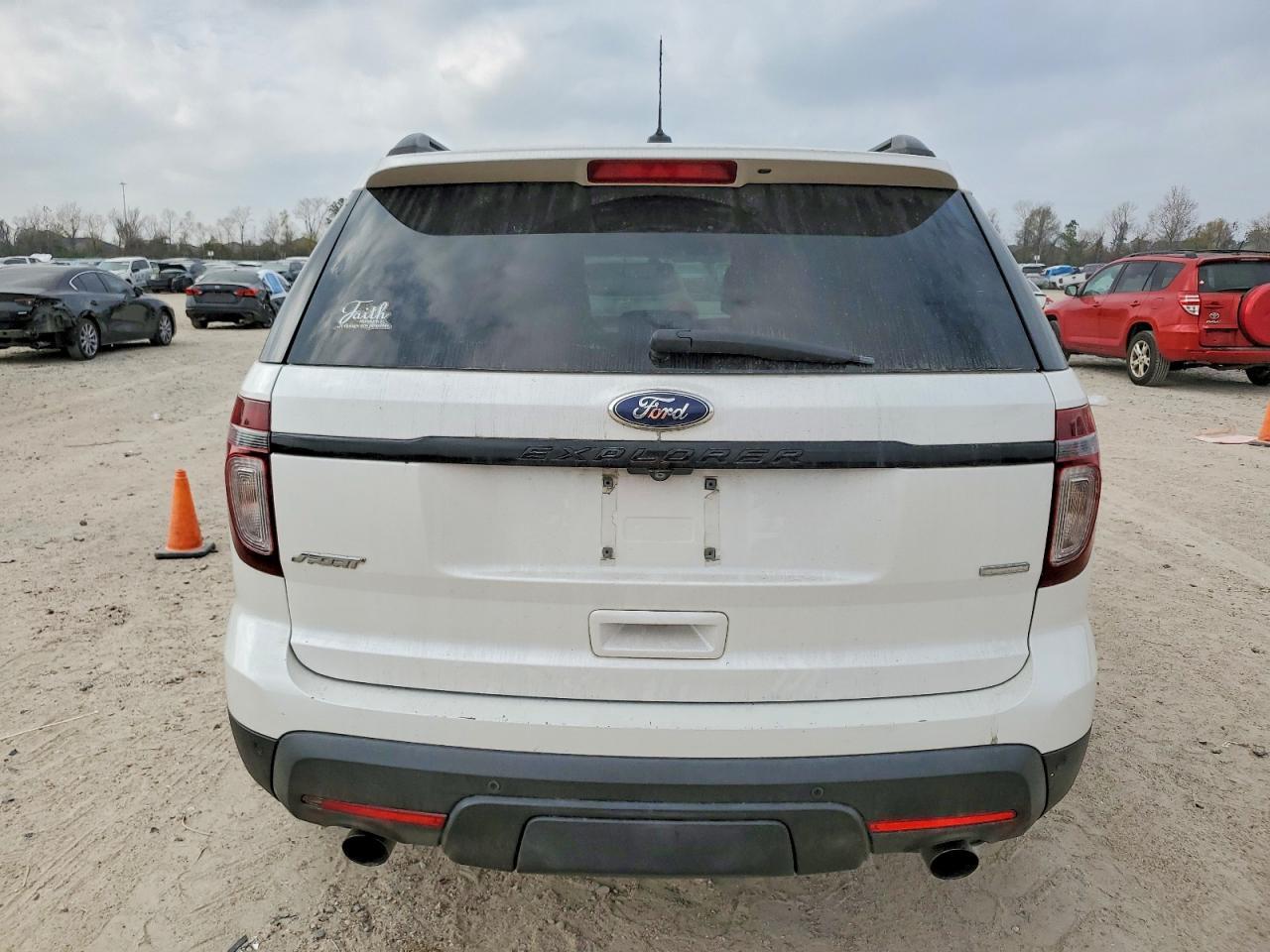 2014 FORD Explorer Sport Trac