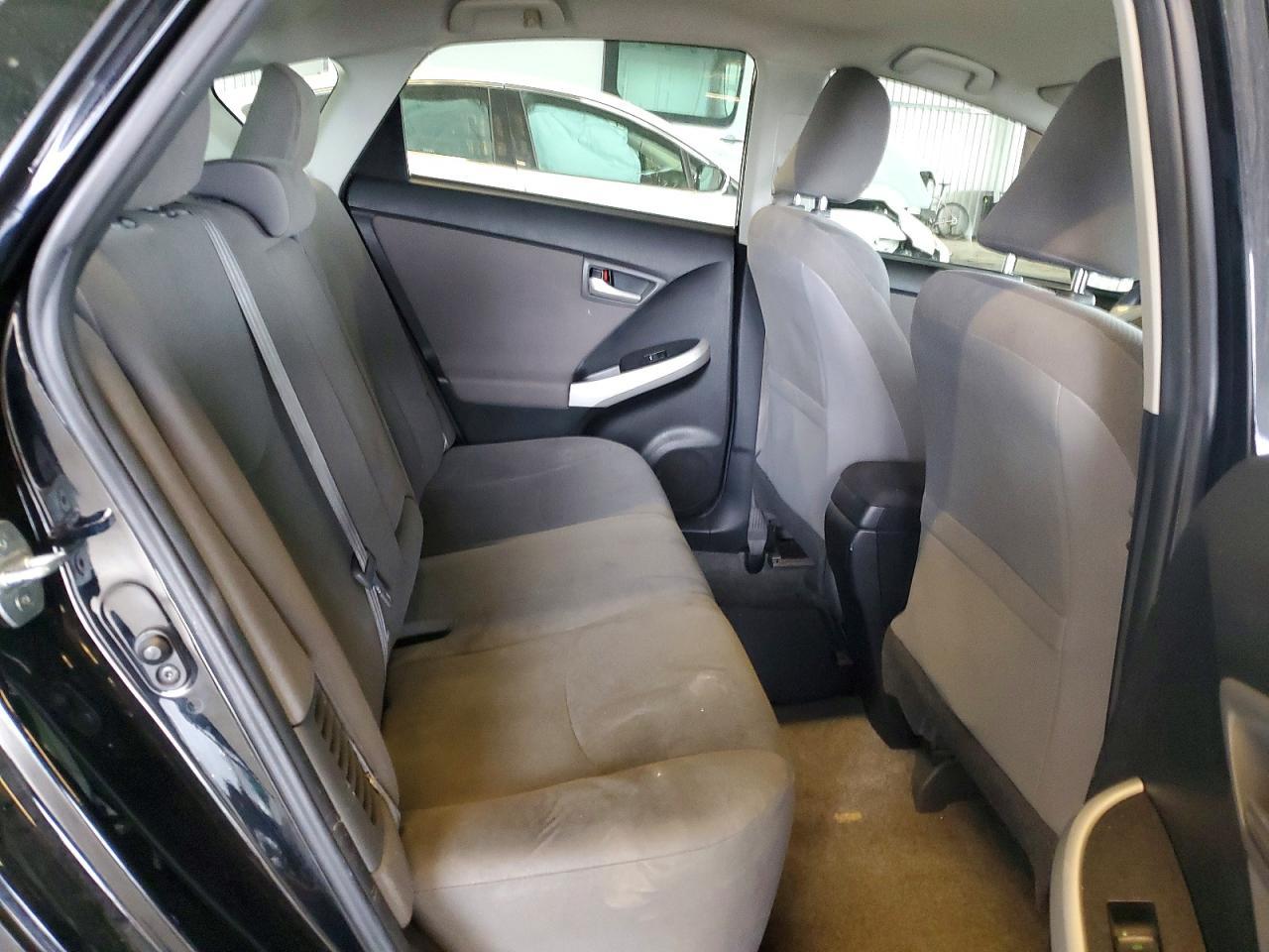 2014 TOYOTA PRIUS