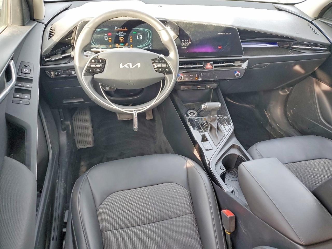 2025 KIA Niro