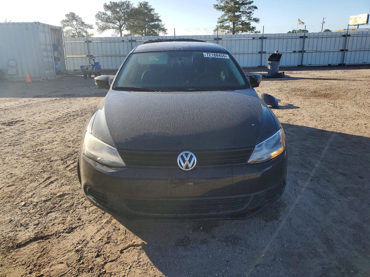 2014 VOLKSWAGEN JETTA
