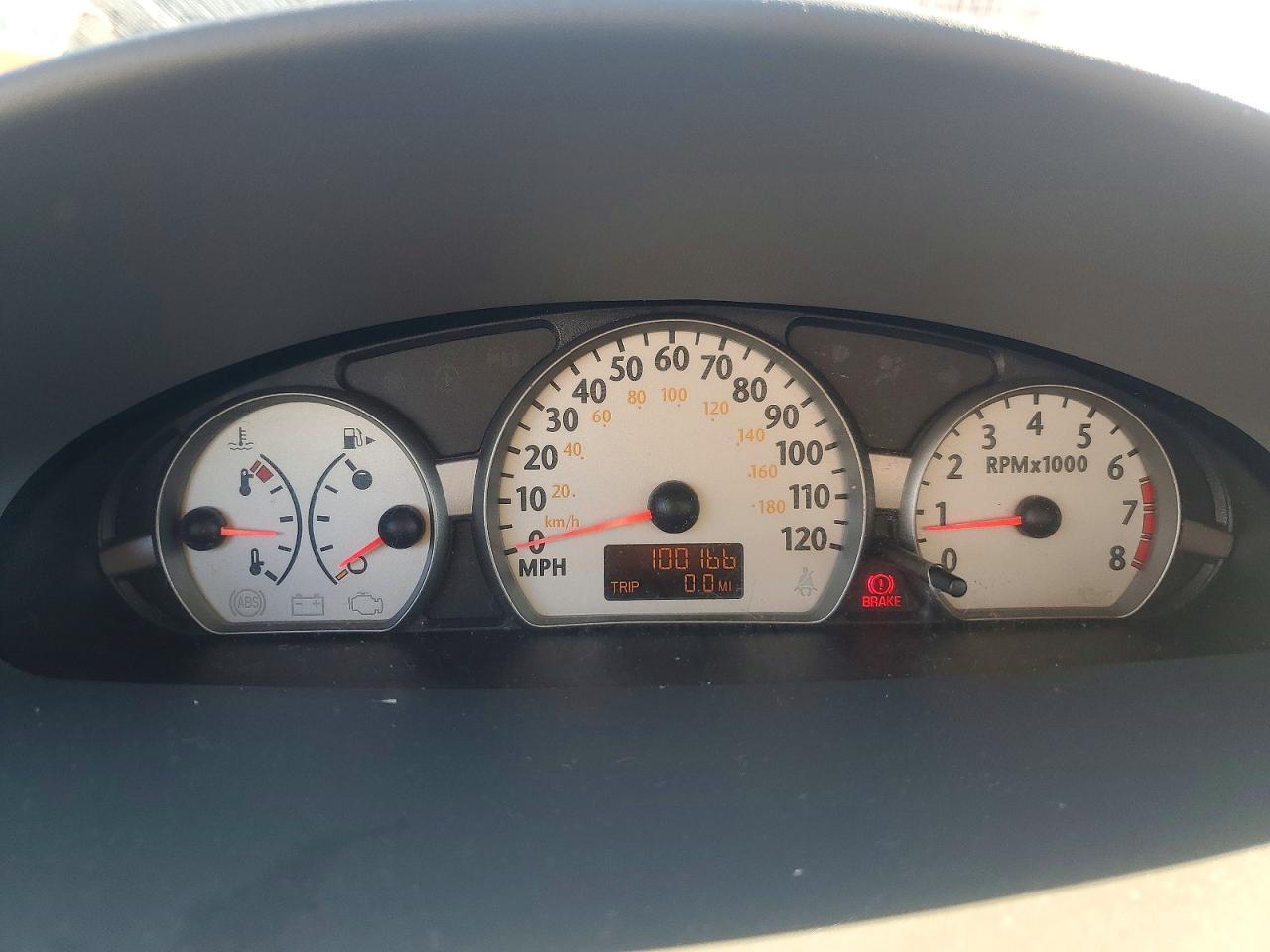2003 SATURN Ion