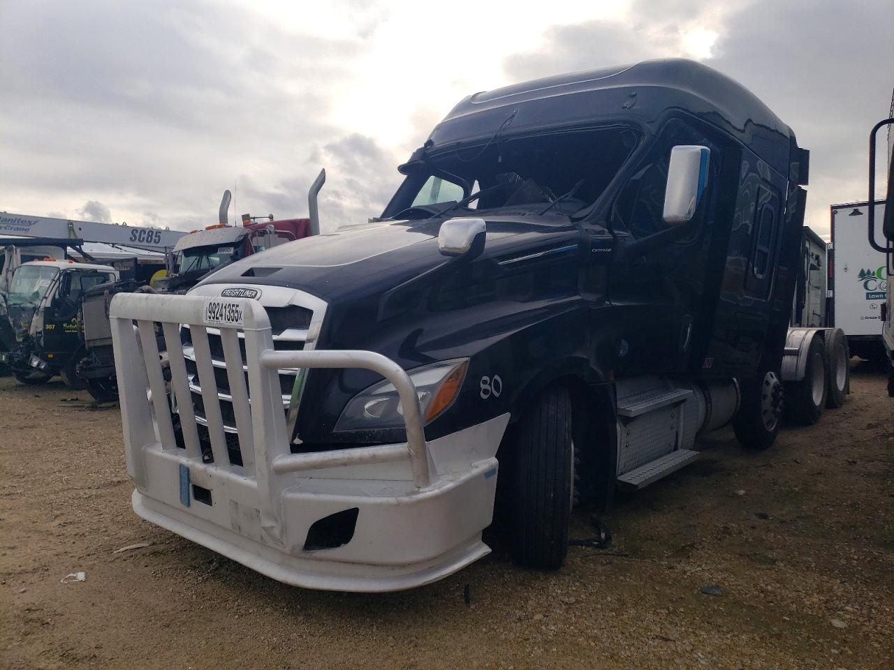 2019 FREIGHTLINER CASCADIA 126