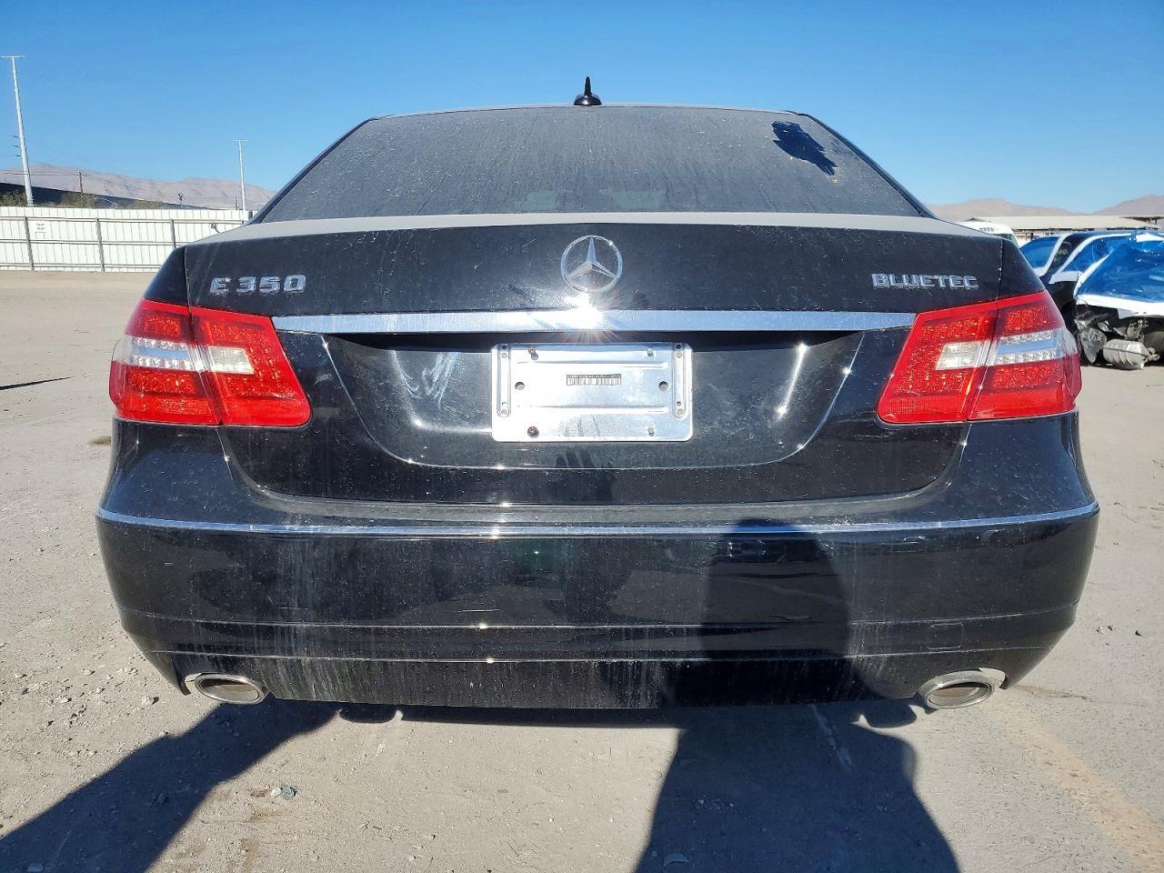 2012 MERCEDES-BENZ E-Class