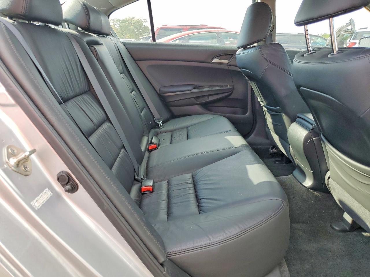 2012 HONDA ACCORD
