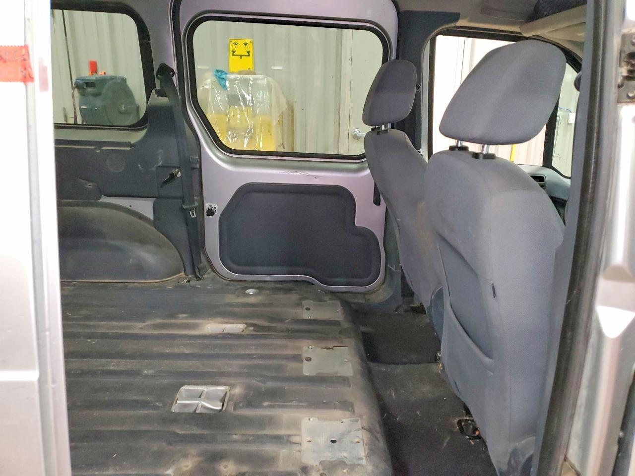 2011 FORD TRANSIT CONNECT