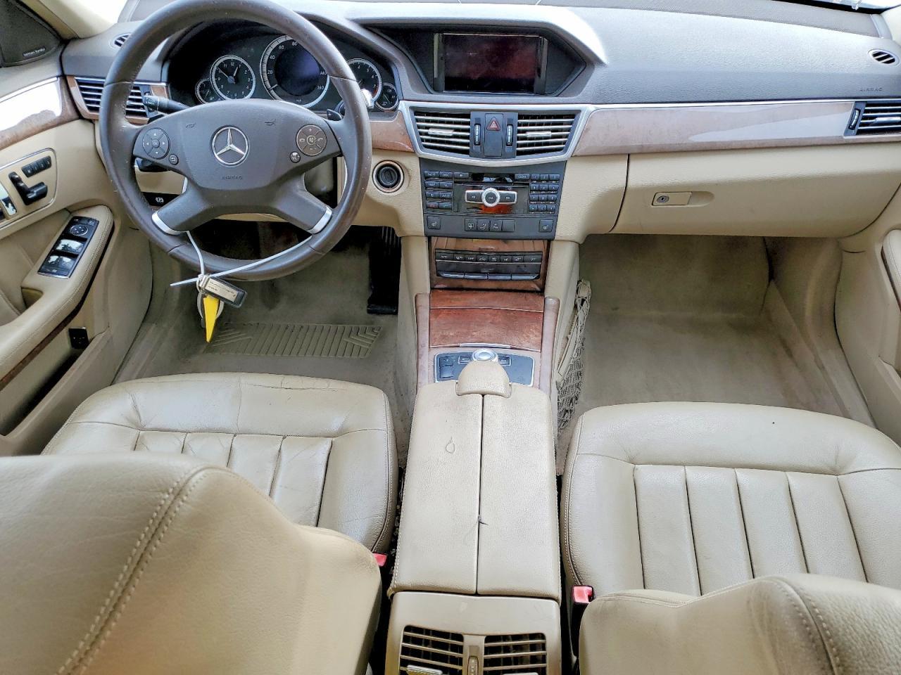 2011 MERCEDES-BENZ E-Class
