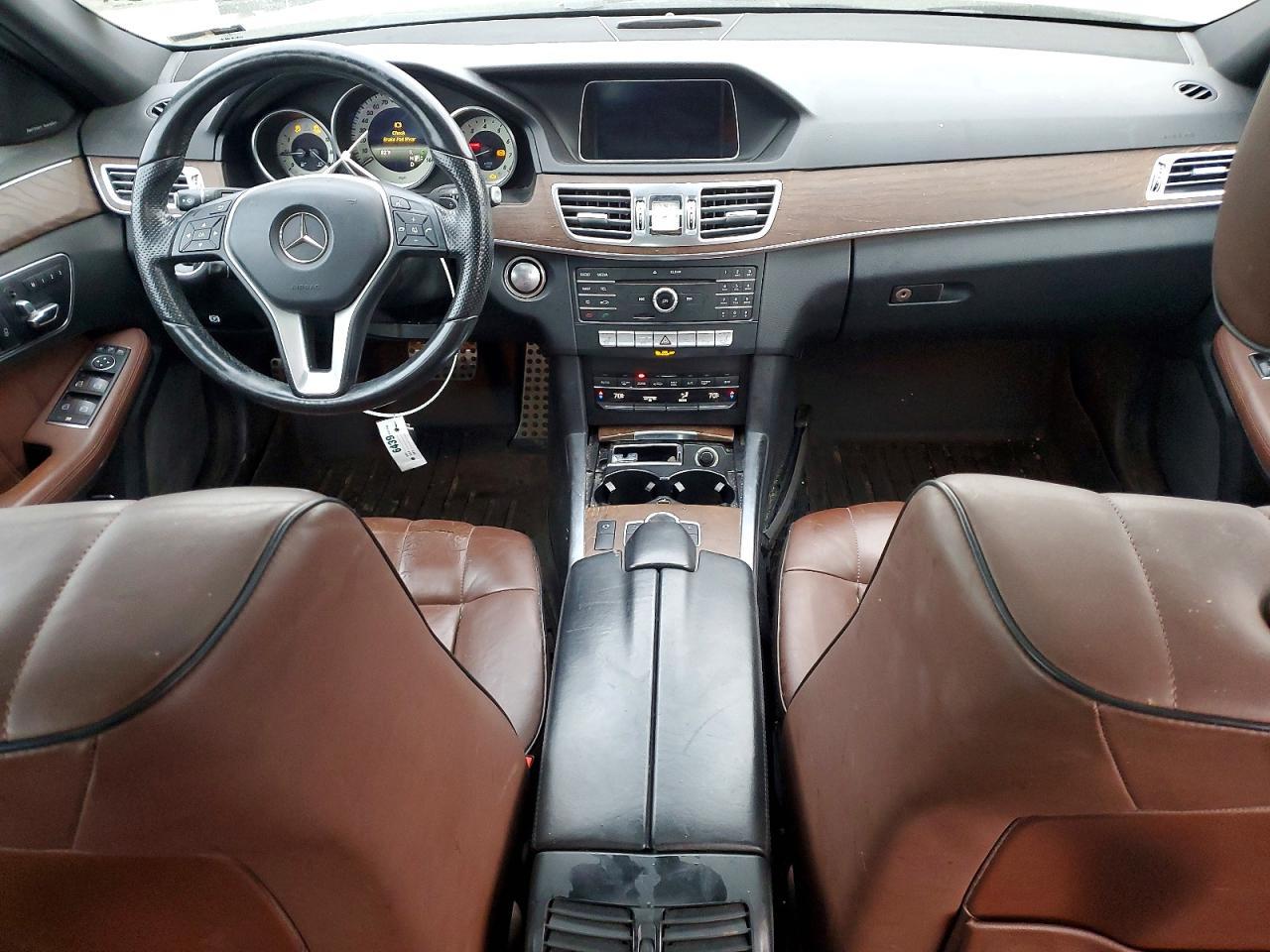 2016 MERCEDES-BENZ E-Class