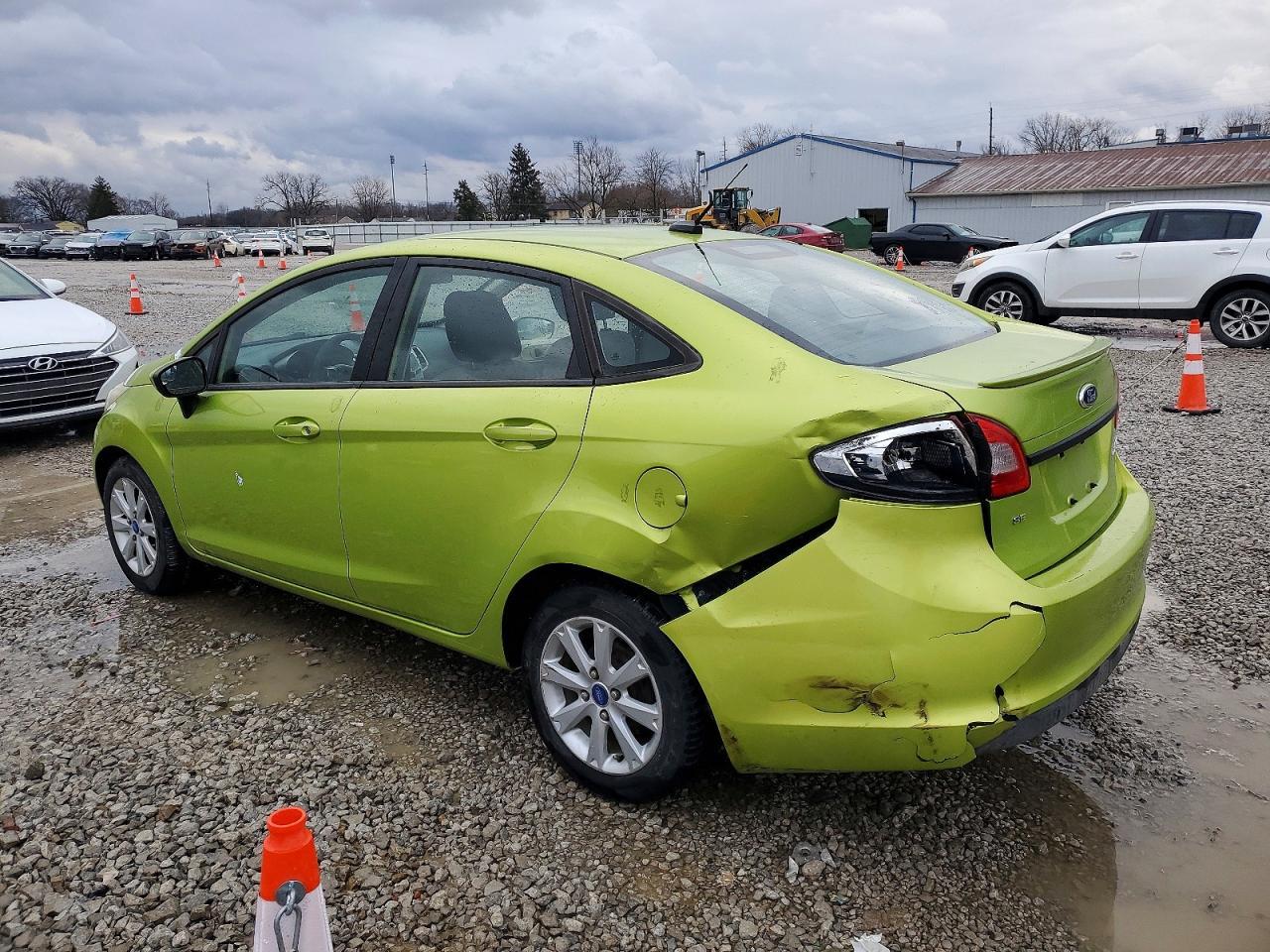 2011 FORD Fiesta