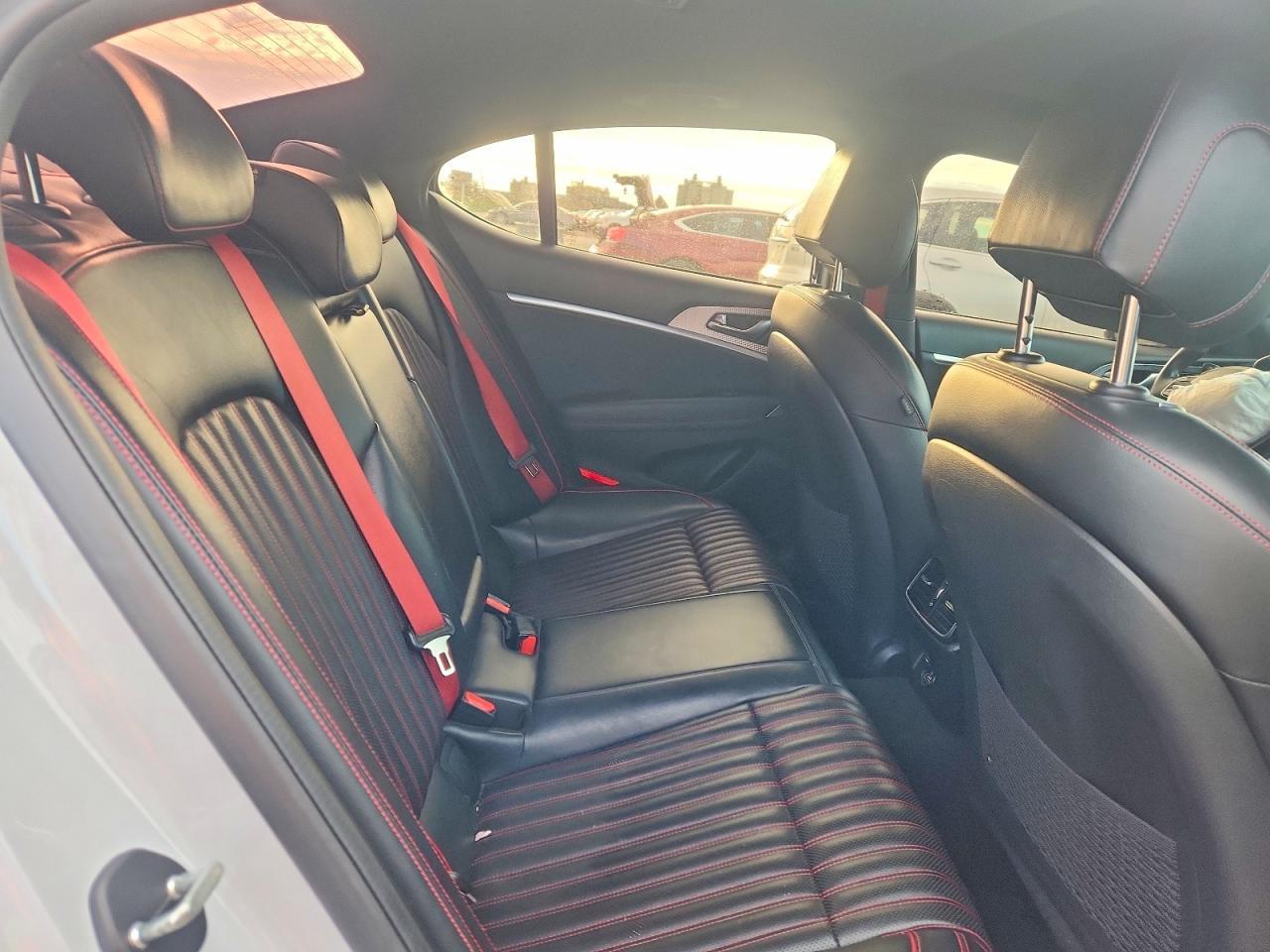 2022 GENESIS G70