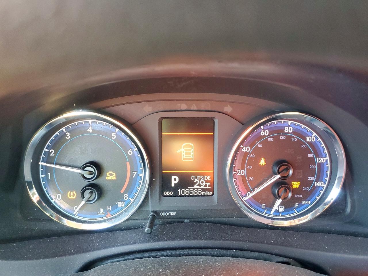 2018 TOYOTA COROLLA