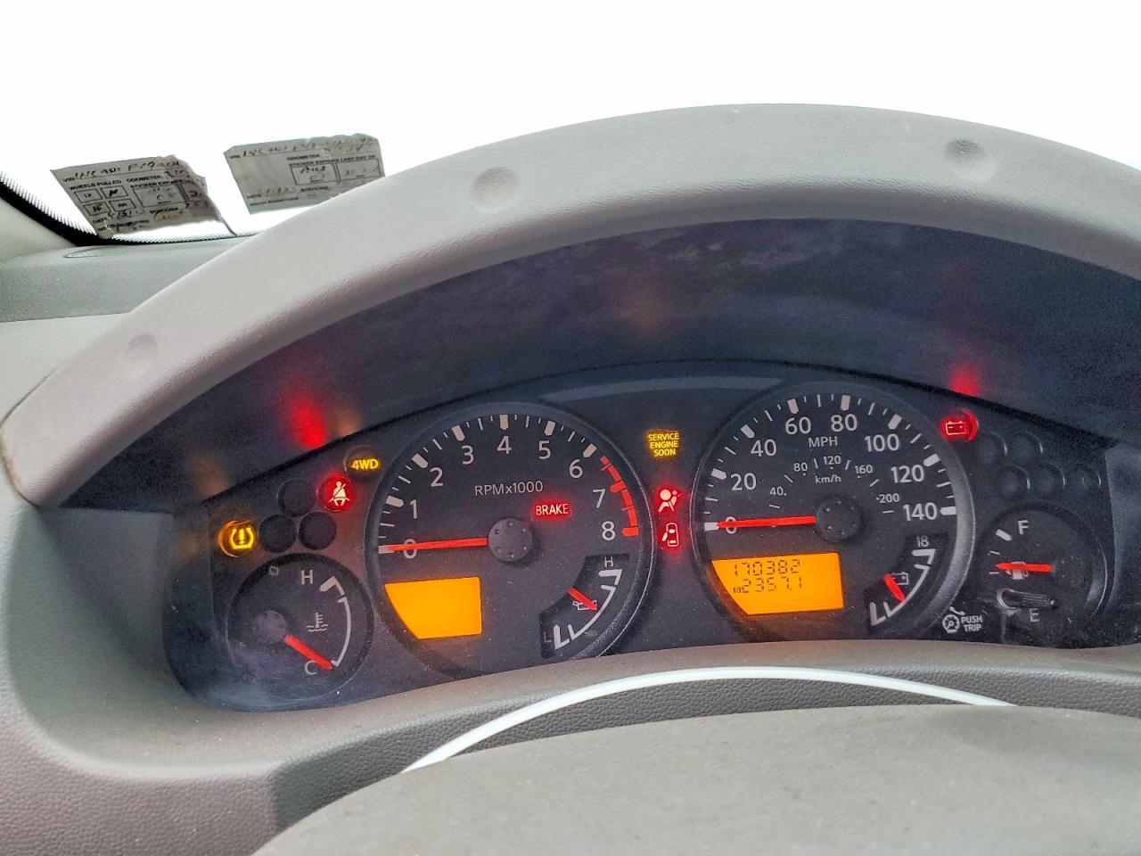 2010 NISSAN Frontier