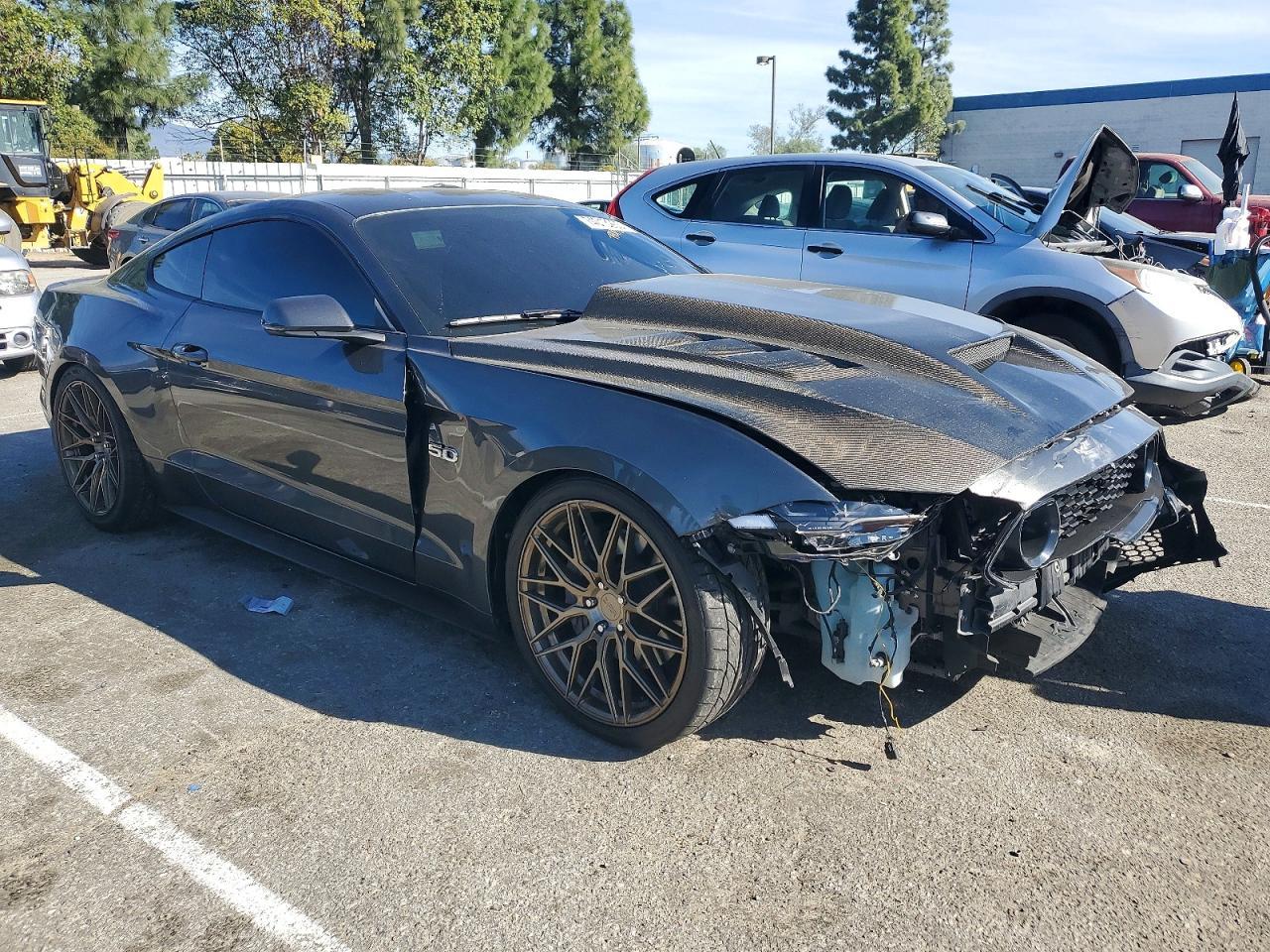 2020 FORD MUSTANG