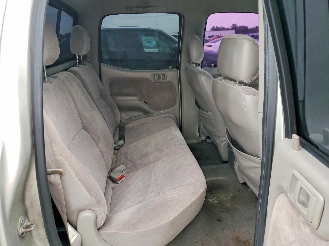 2002 TOYOTA TACOMA