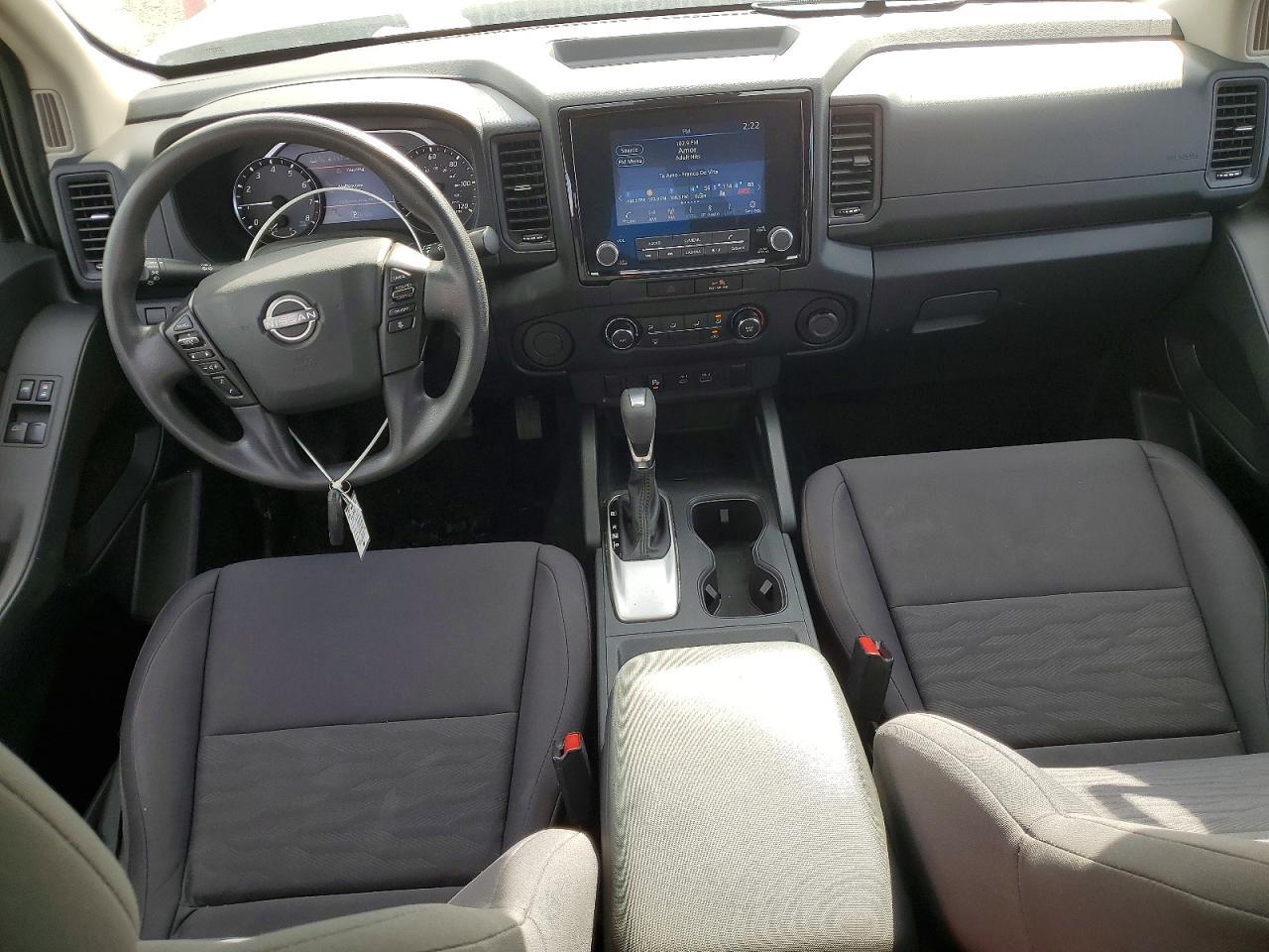 2022 NISSAN Frontier