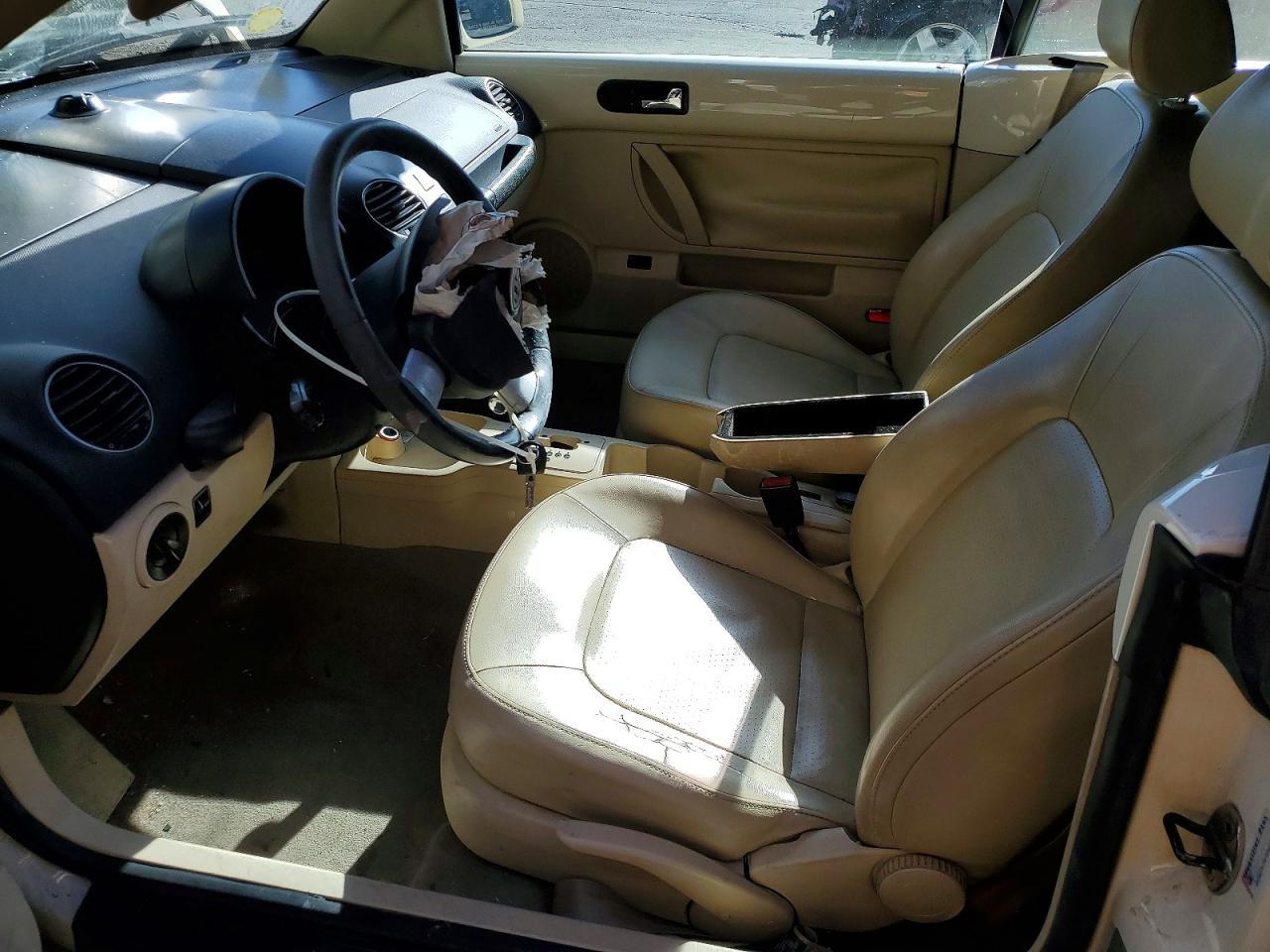 2008 VOLKSWAGEN Beetle