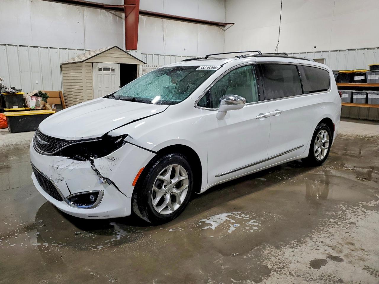 2020 CHRYSLER Pacifica
