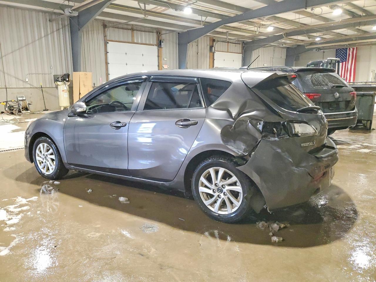 2013 MAZDA 3
