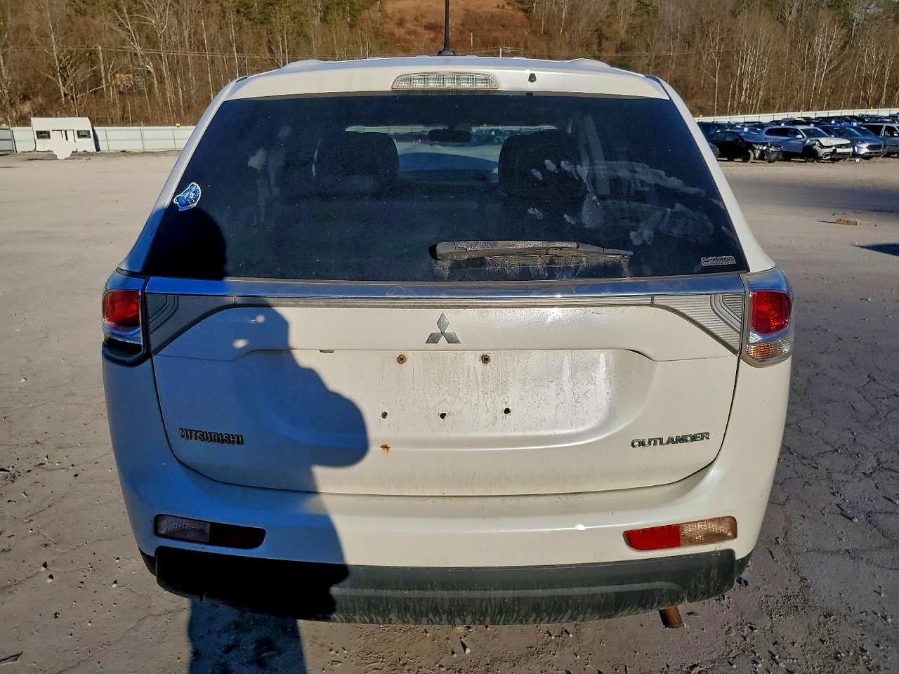 2014 MITSUBISHI outlander