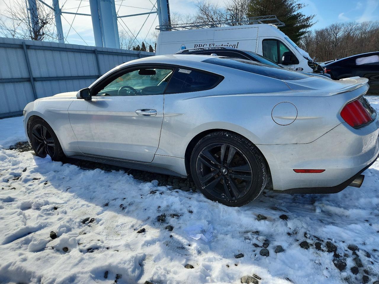2015 FORD MUSTANG