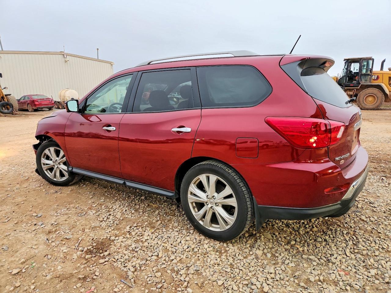 2018 NISSAN PATHFINDER