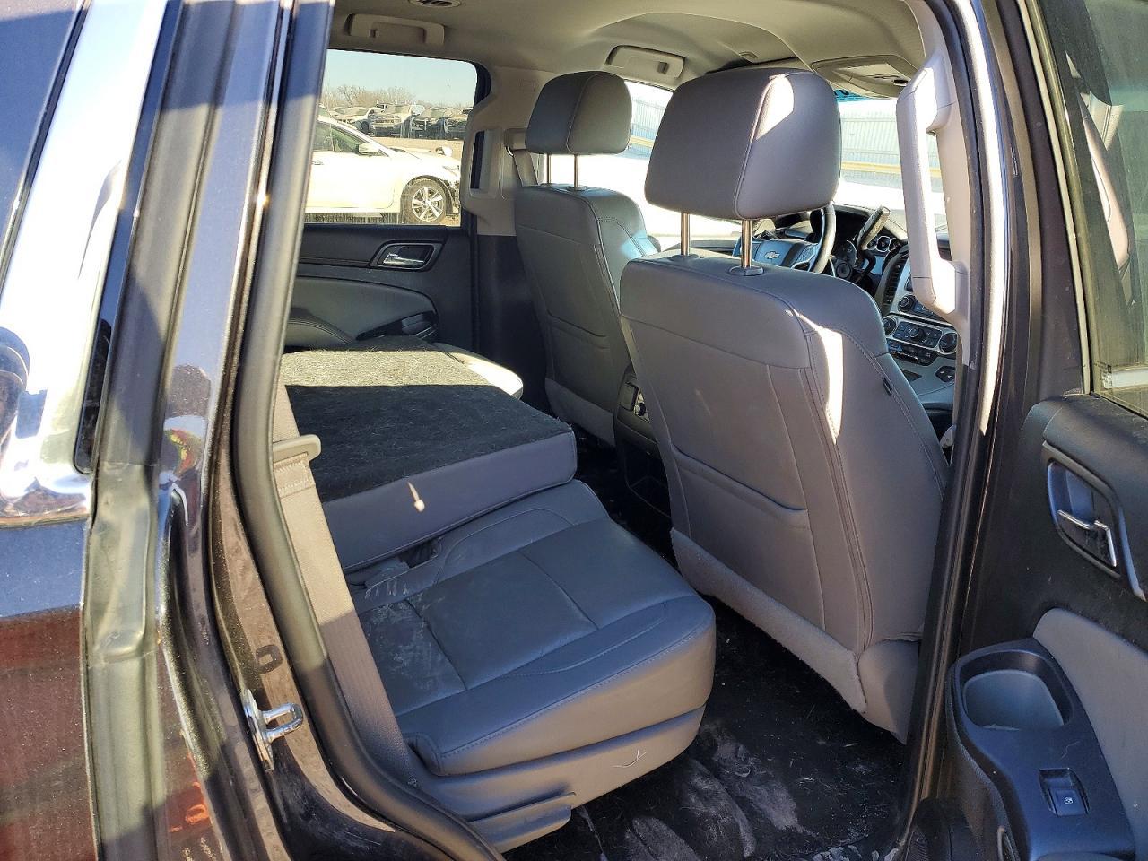 2016 CHEVROLET Tahoe