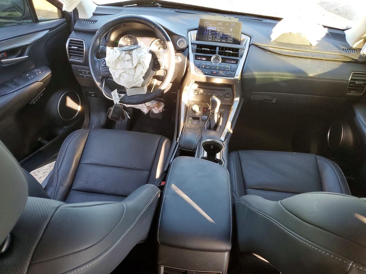 2016 LEXUS NX 200T