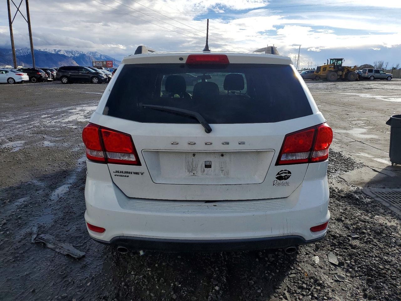 2011 DODGE JOURNEY
