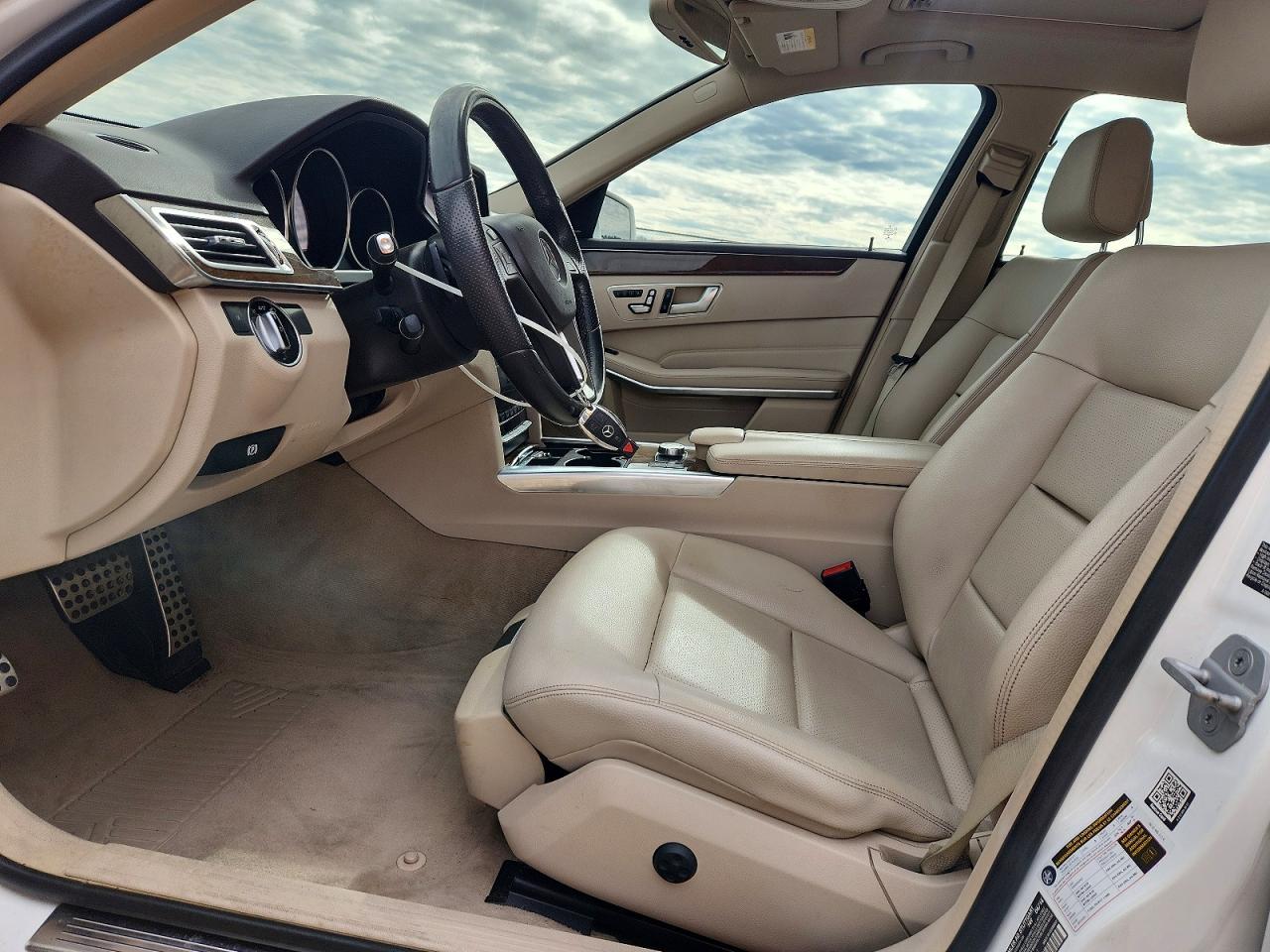 2014 MERCEDES-BENZ E-Class