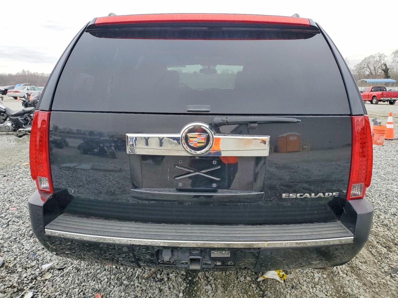 2013 CADILLAC ESCALADE