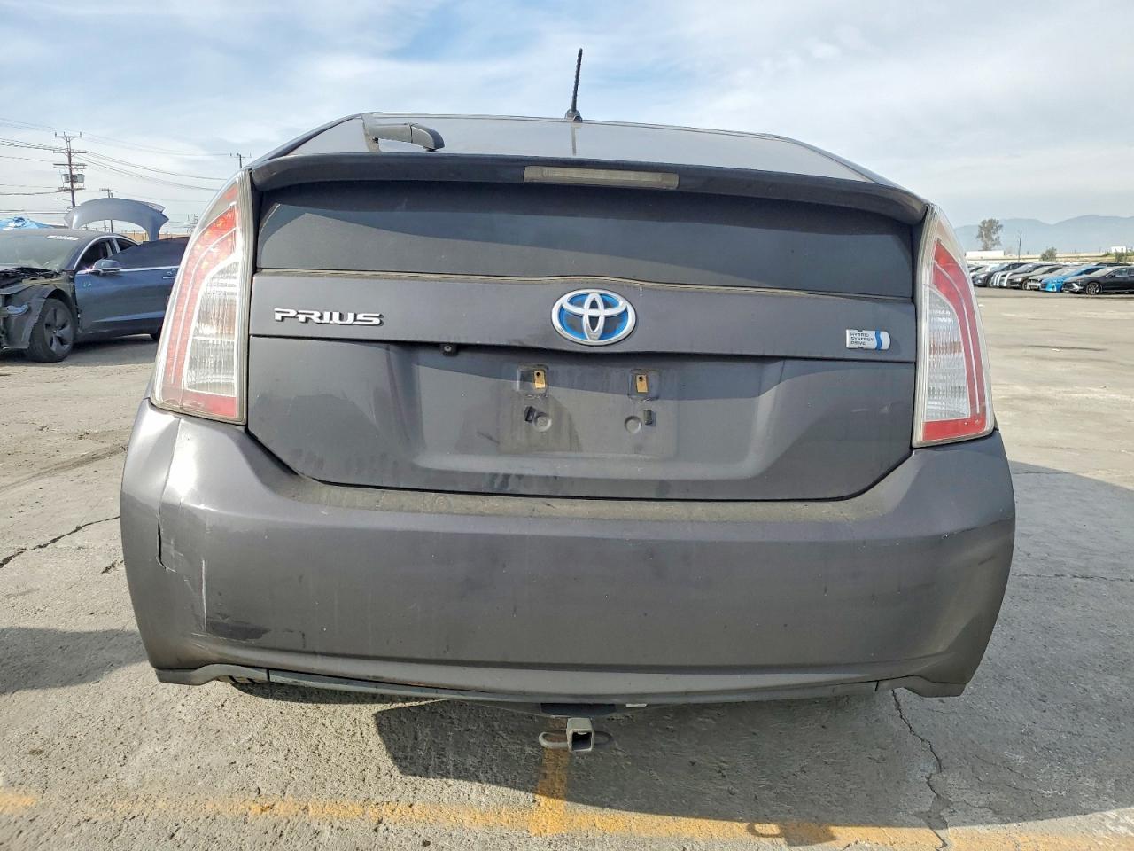 2015 TOYOTA PRIUS