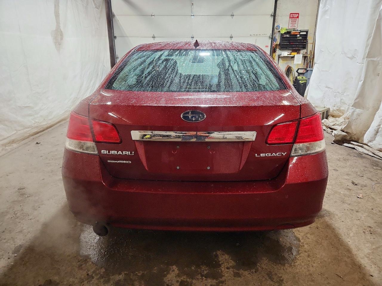 2013 SUBARU Legacy