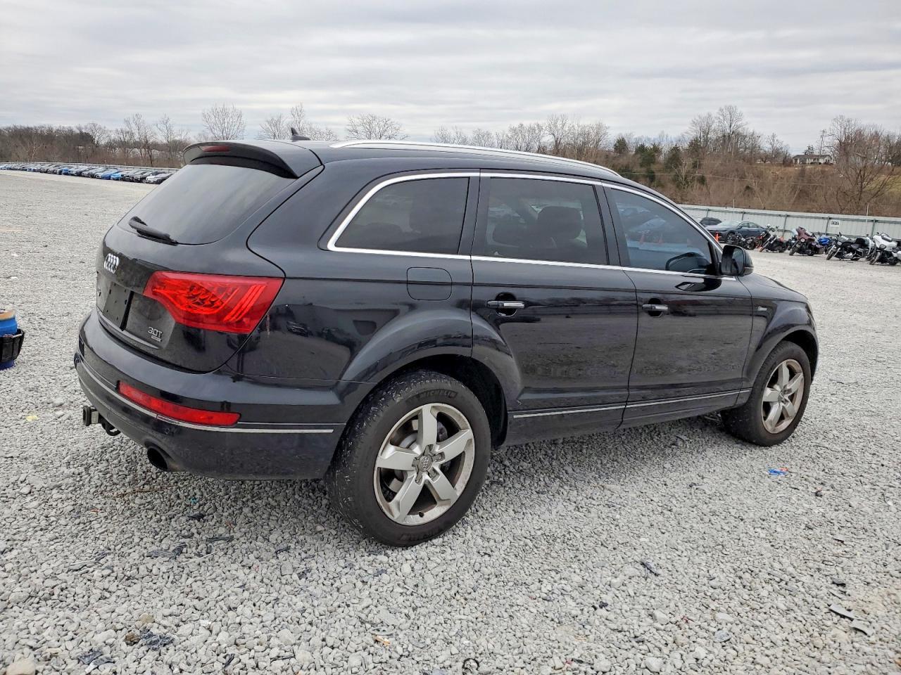 2015 AUDI Q7