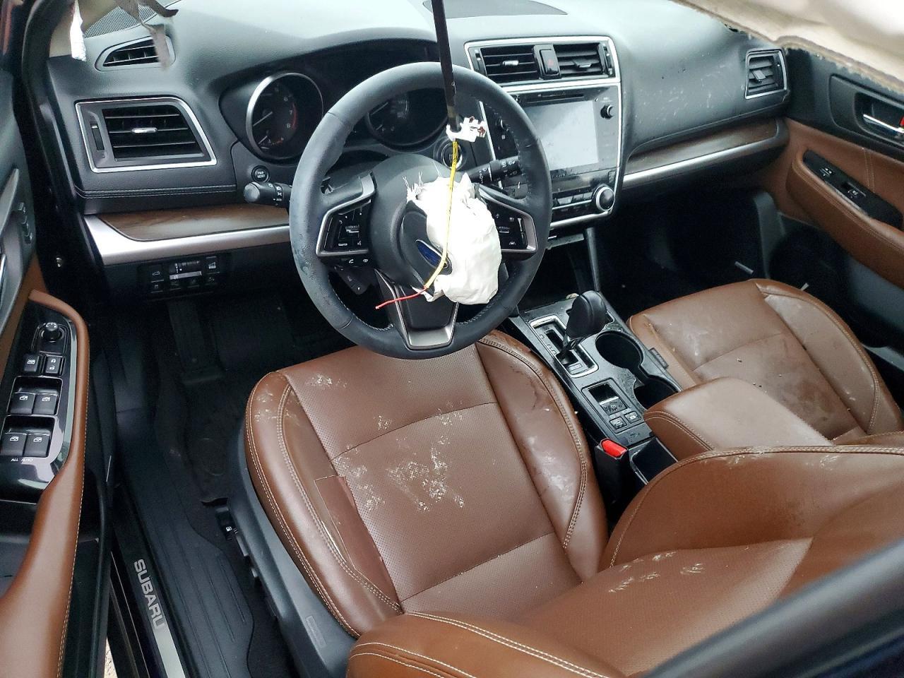 2018 SUBARU Outback