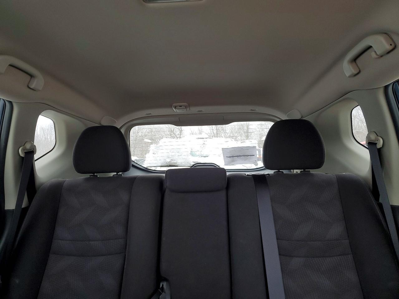 2015 NISSAN ROGUE