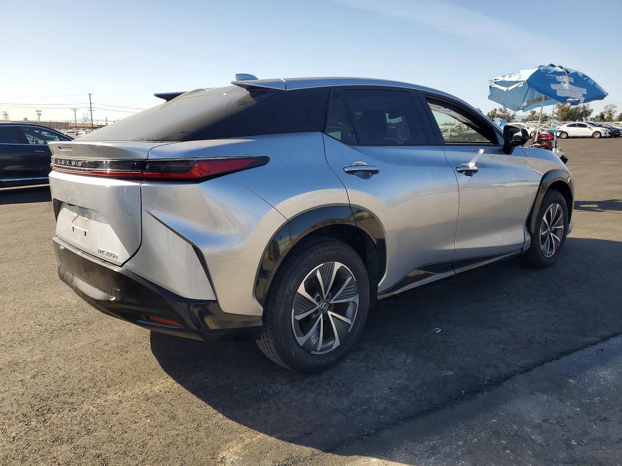 2025 LEXUS Rz 300e