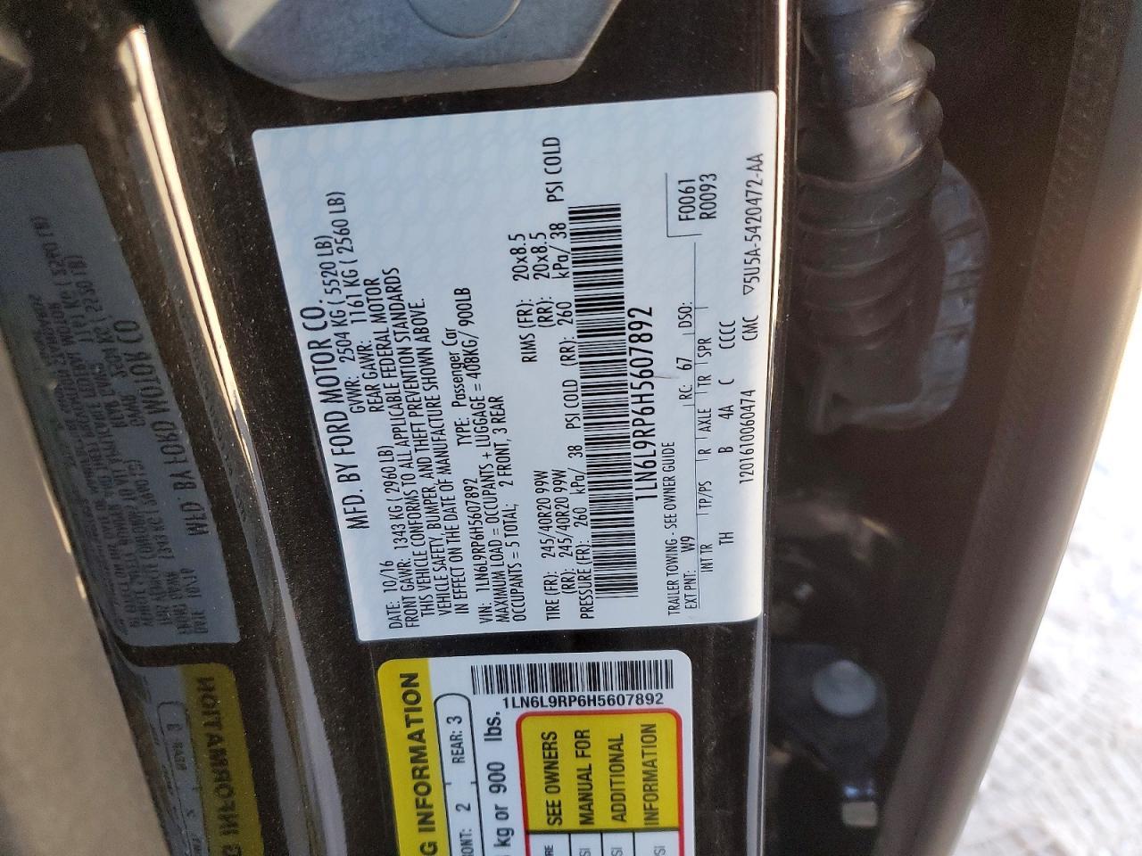 2017 LINCOLN Continental