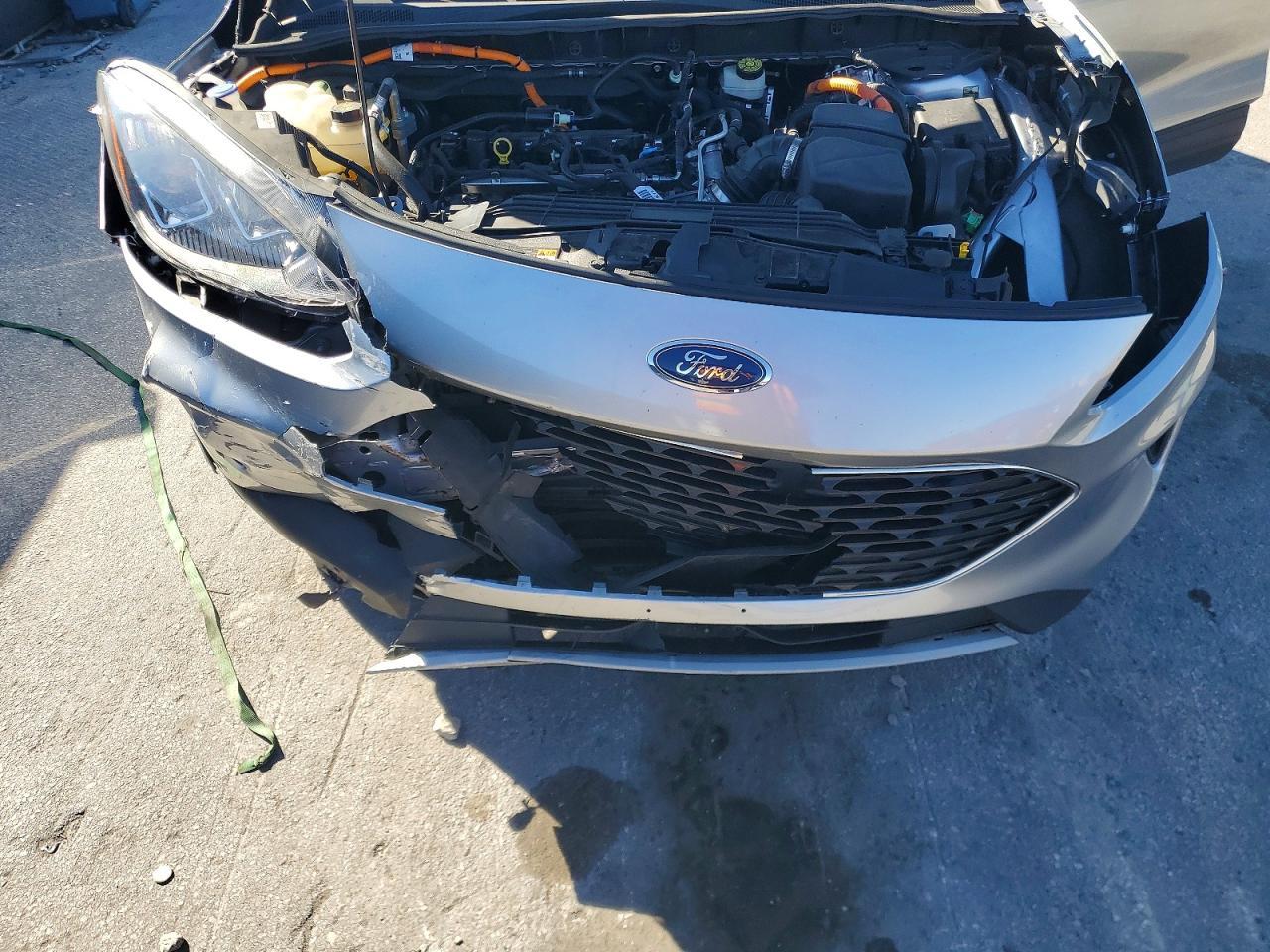 2021 FORD ESCAPE