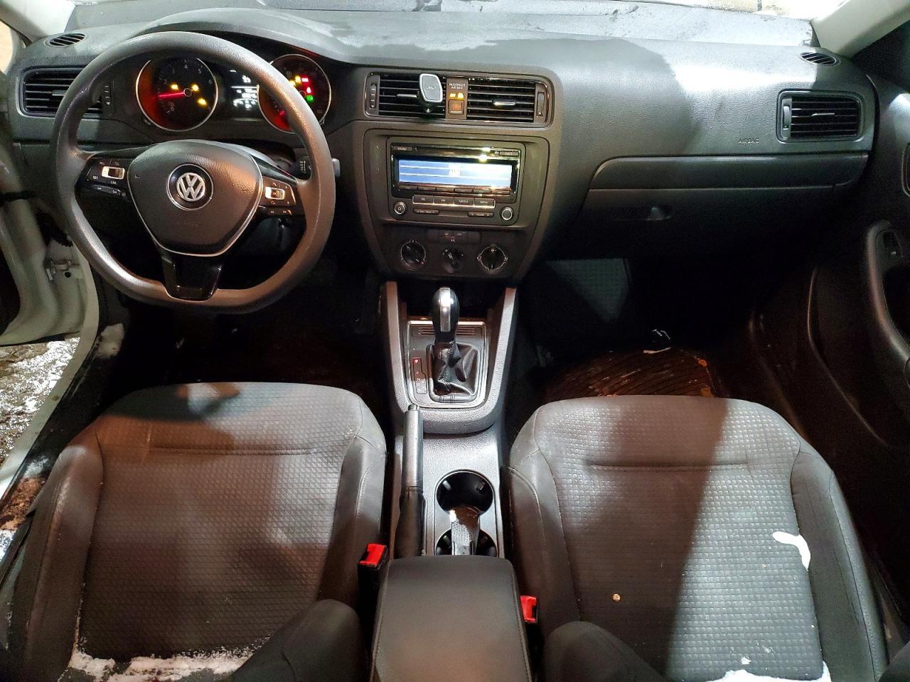 2015 VOLKSWAGEN JETTA
