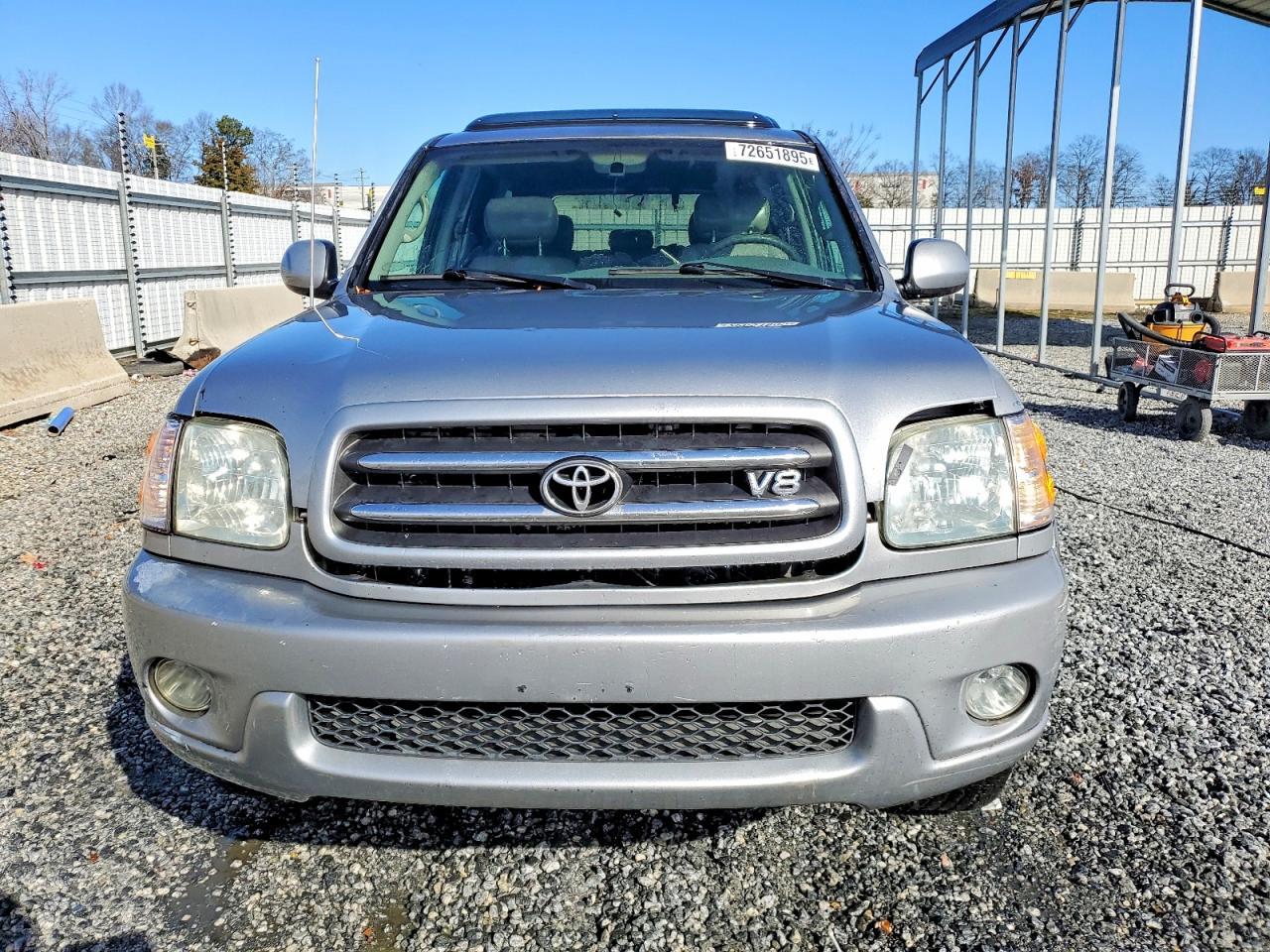 2002 TOYOTA Sequoia