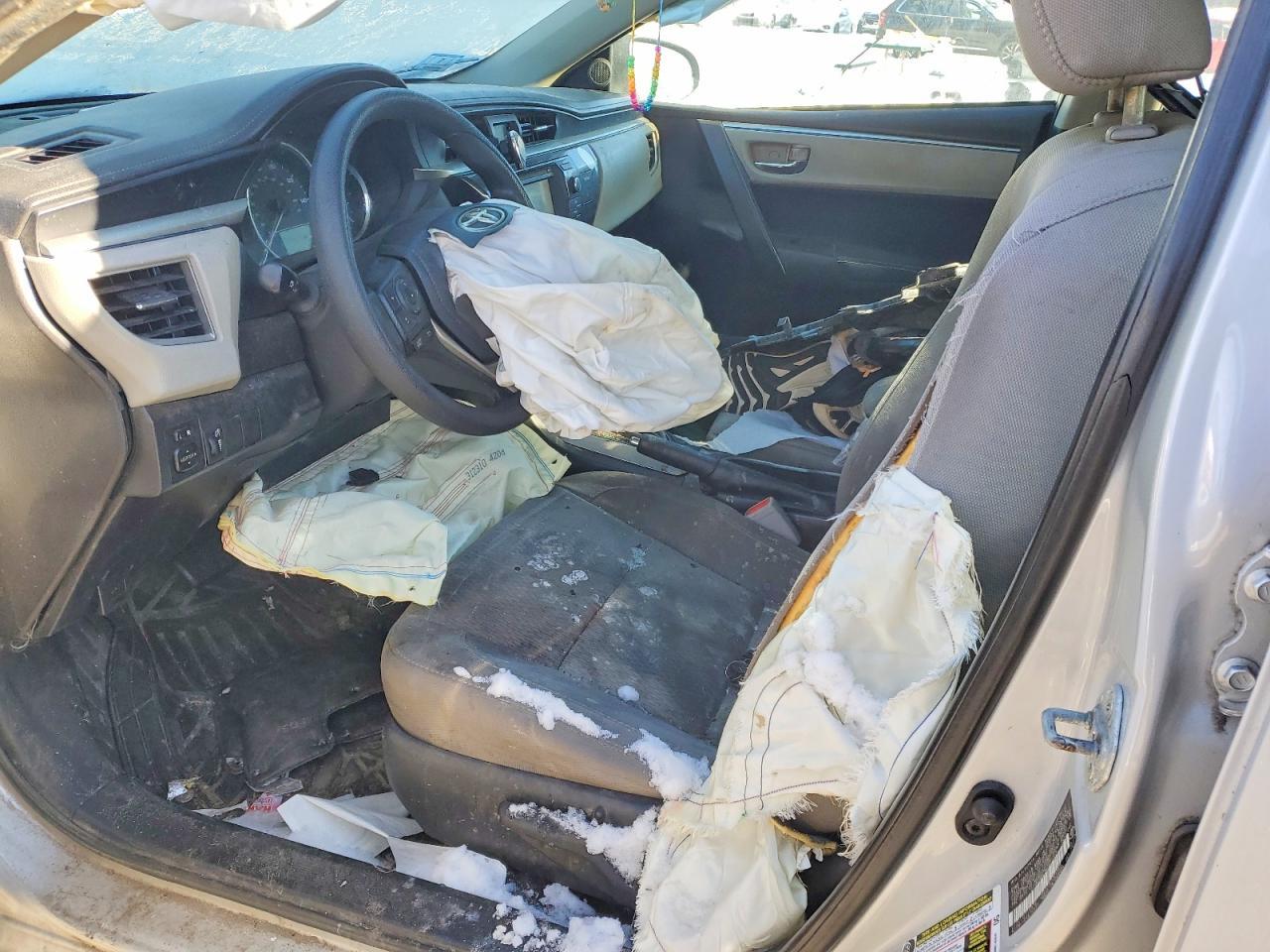 2016 TOYOTA COROLLA