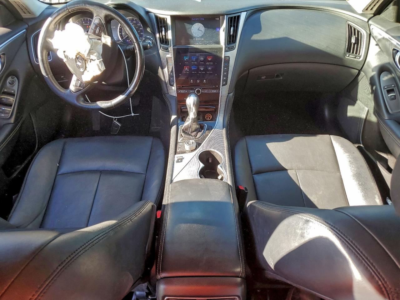 2015 INFINITI Q50