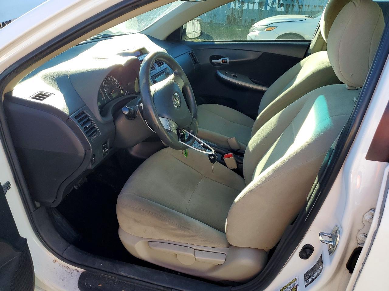 2013 TOYOTA COROLLA