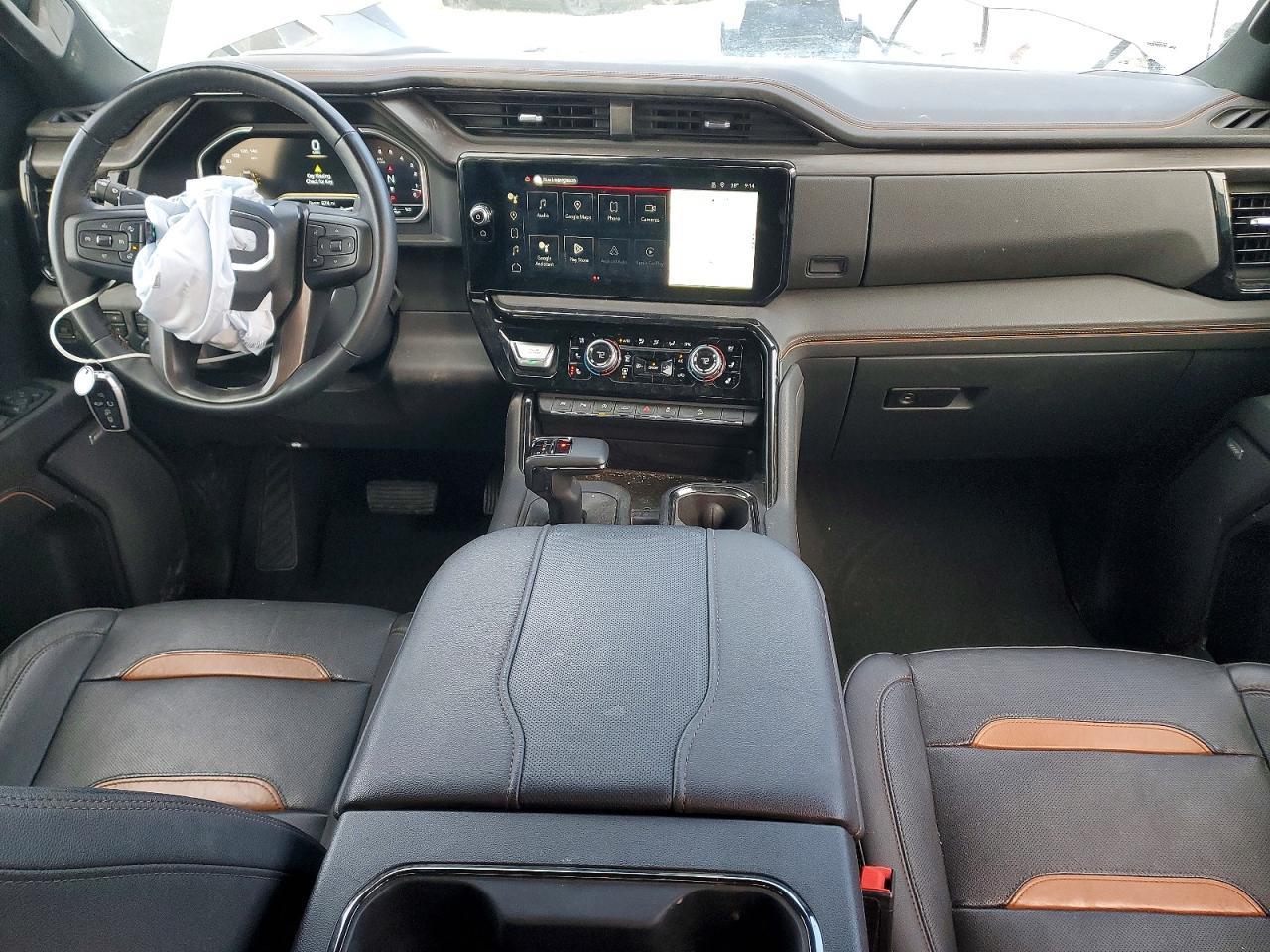 2023 GMC Sierra