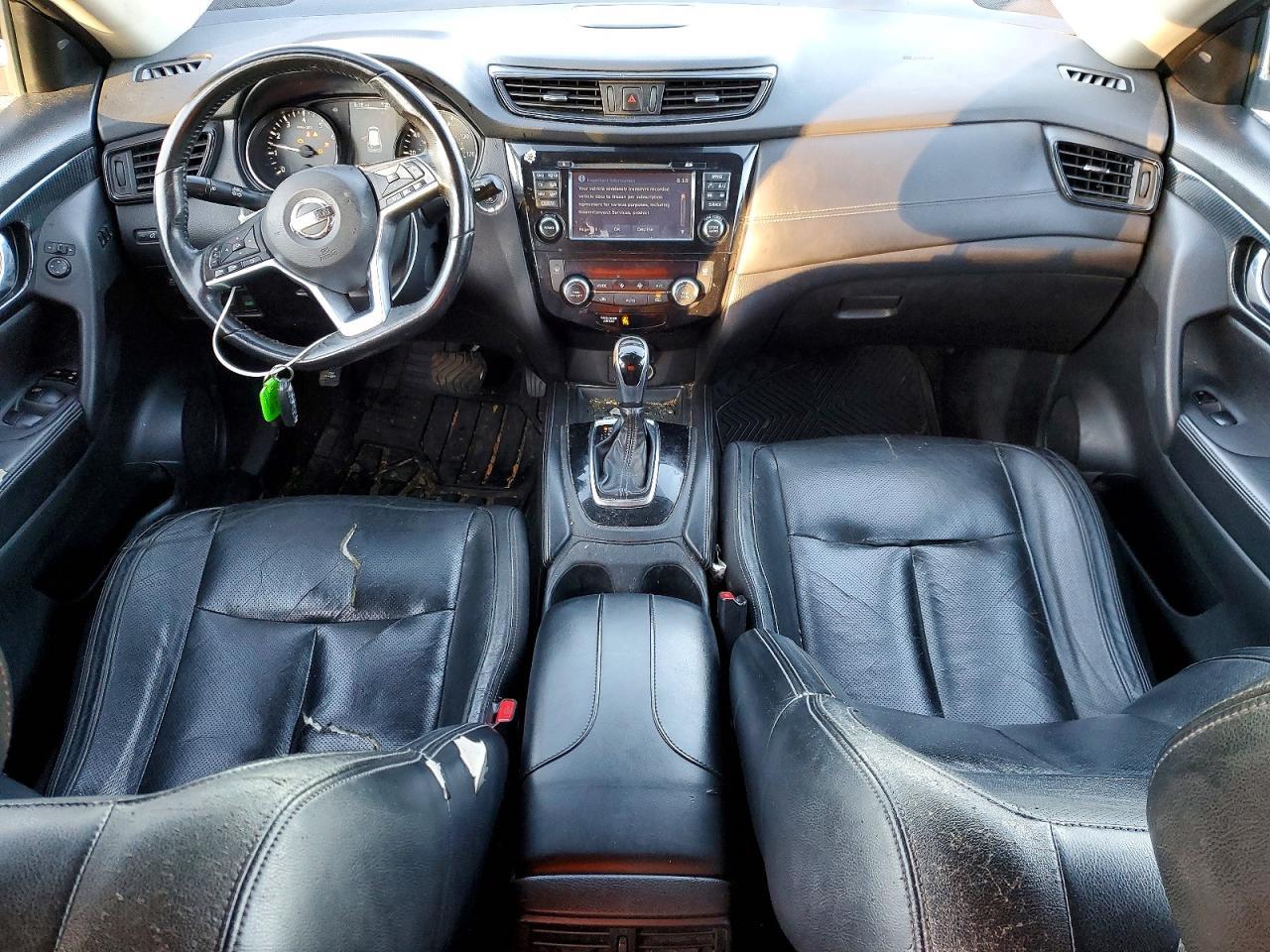 2017 NISSAN ROGUE