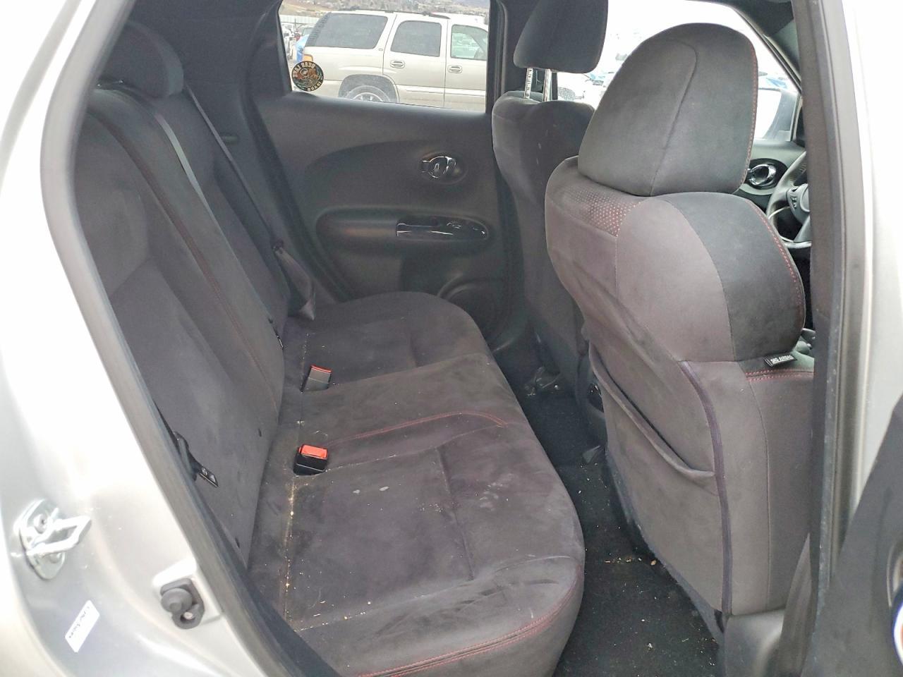 2015 NISSAN Juke