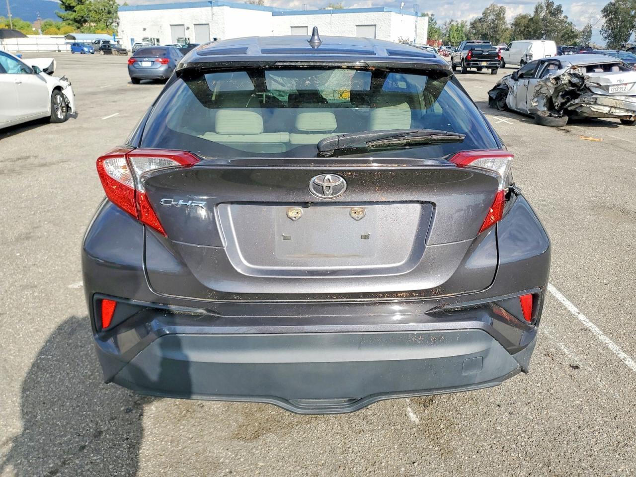 2019 TOYOTA C-HR