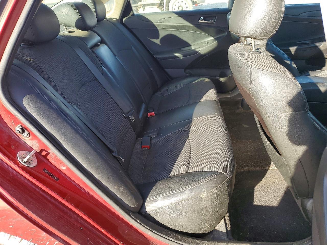 2012 HYUNDAI SONATA