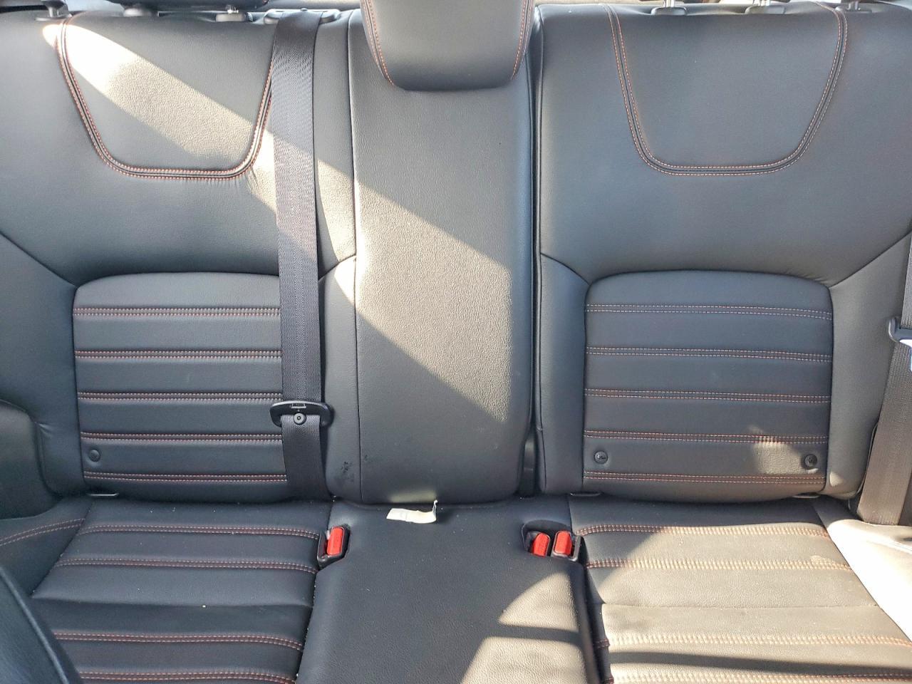 2019 NISSAN KICKS