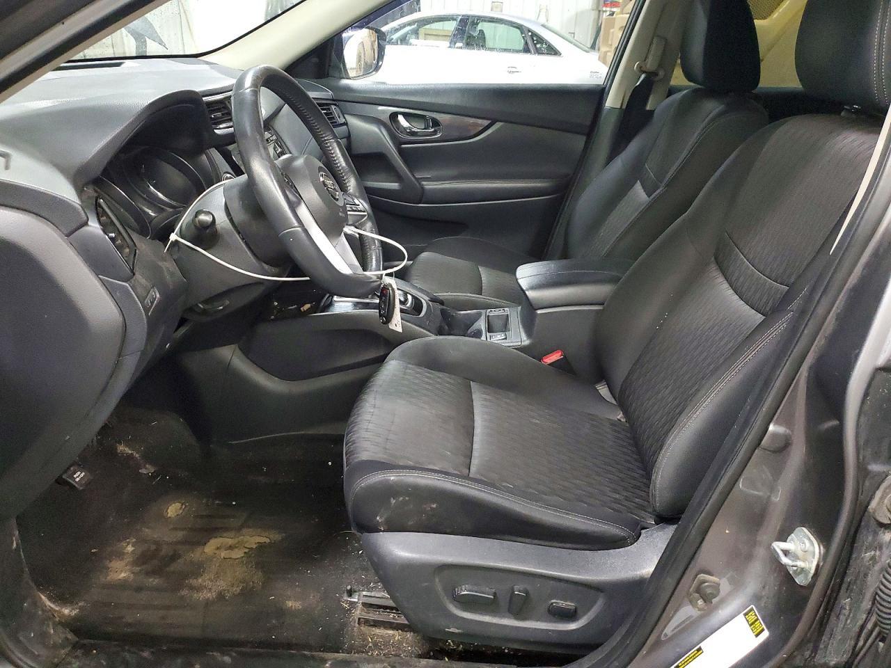 2017 NISSAN ROGUE